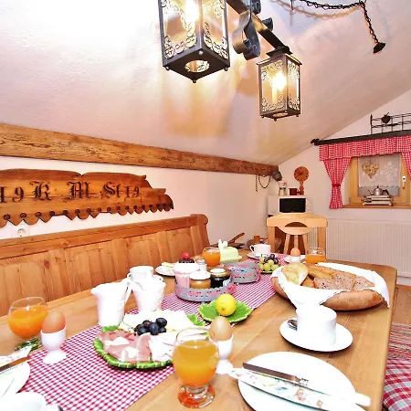 Hauserbauer Apartamento *